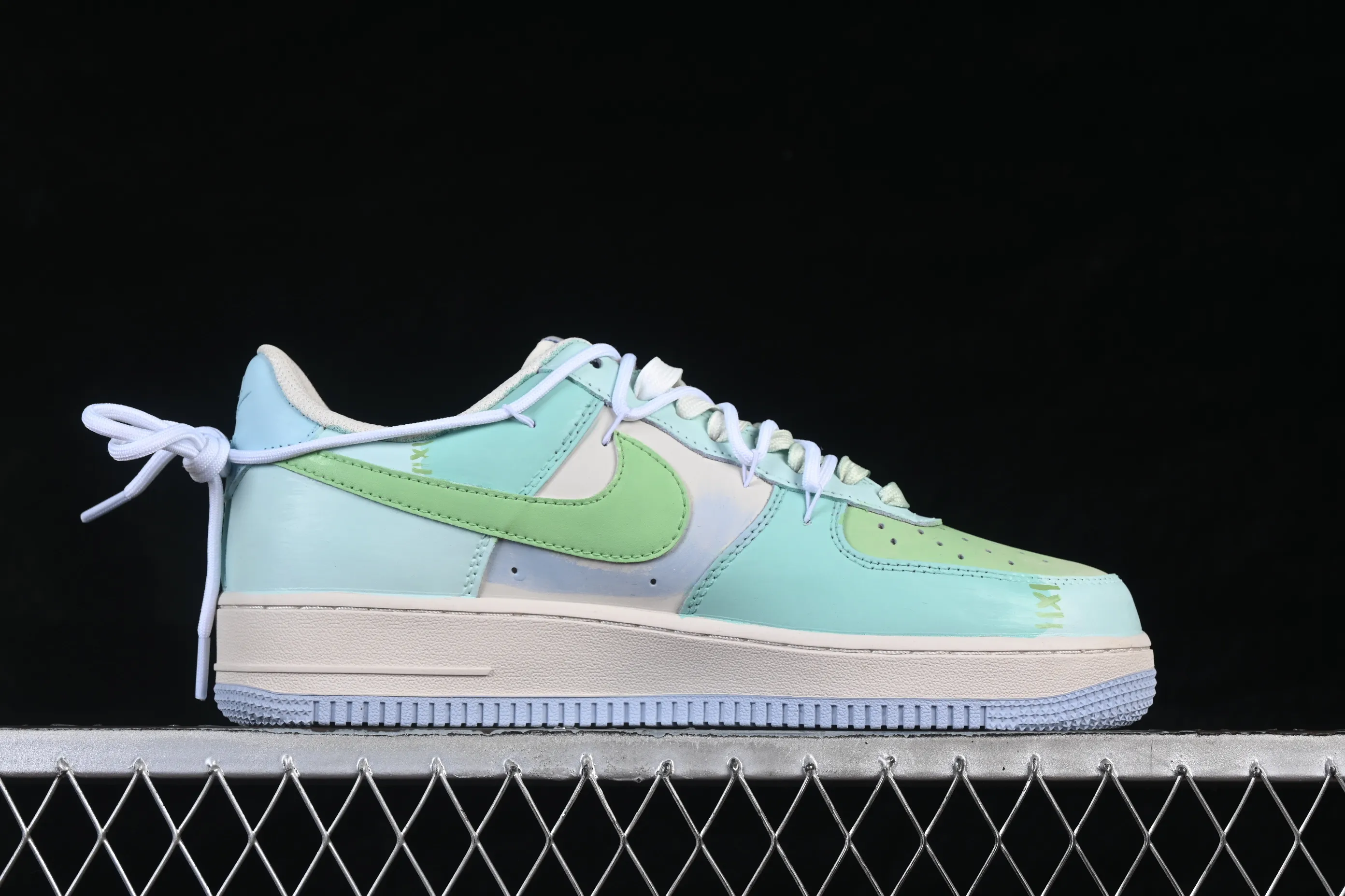 All categories Nk Air Force 1 Air Force series Nk Air Force 1 Low Air Force low-top Nike Air Force 1'07 Low Hand-painted graffiti Mint comics Air Force 1 low-top casual sneakers DB3301-919